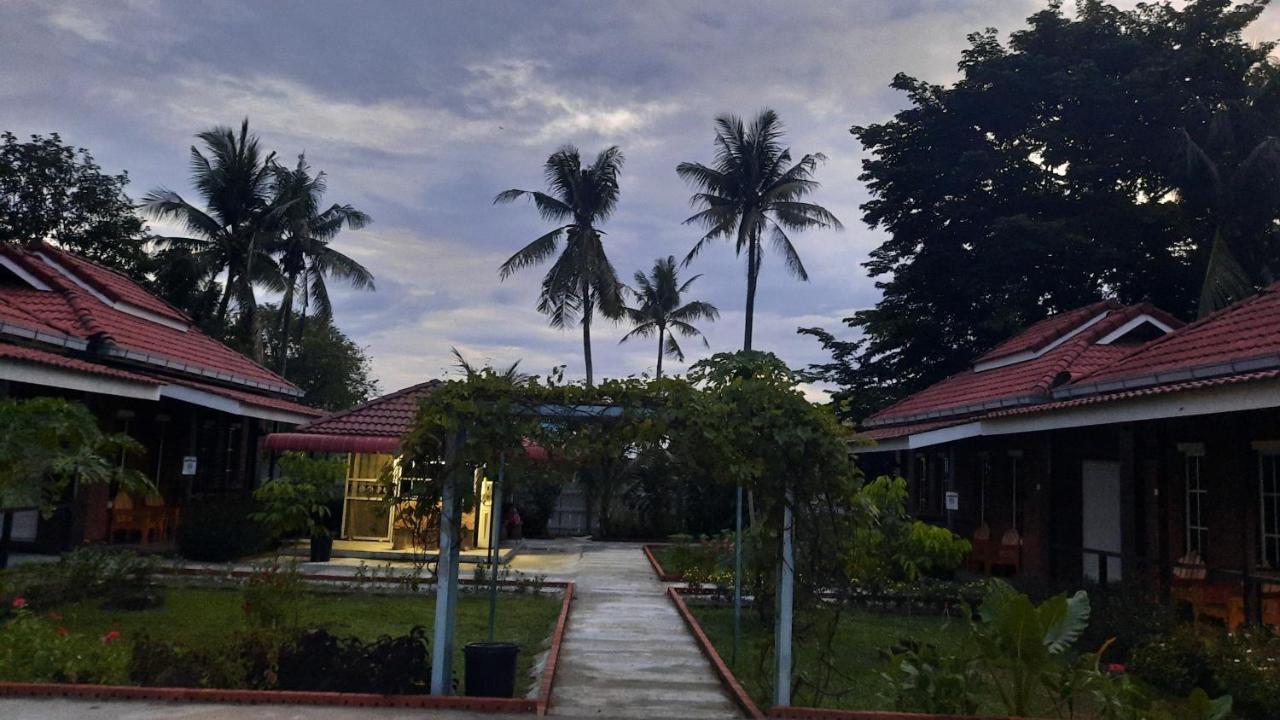 GekQ Inn Langkawi Pantai Cenang  Bagian luar foto